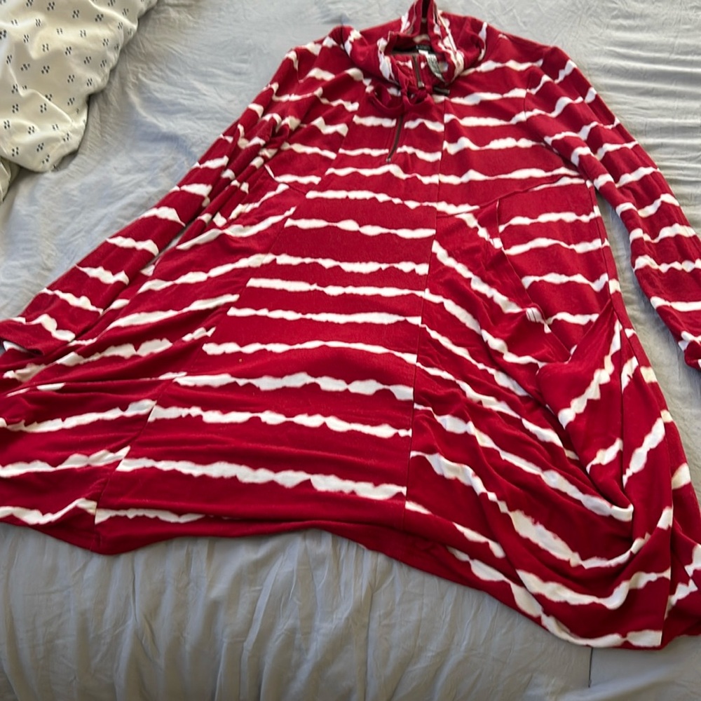 Fun tye-dye dress with pockets.  Super comfy and cute!